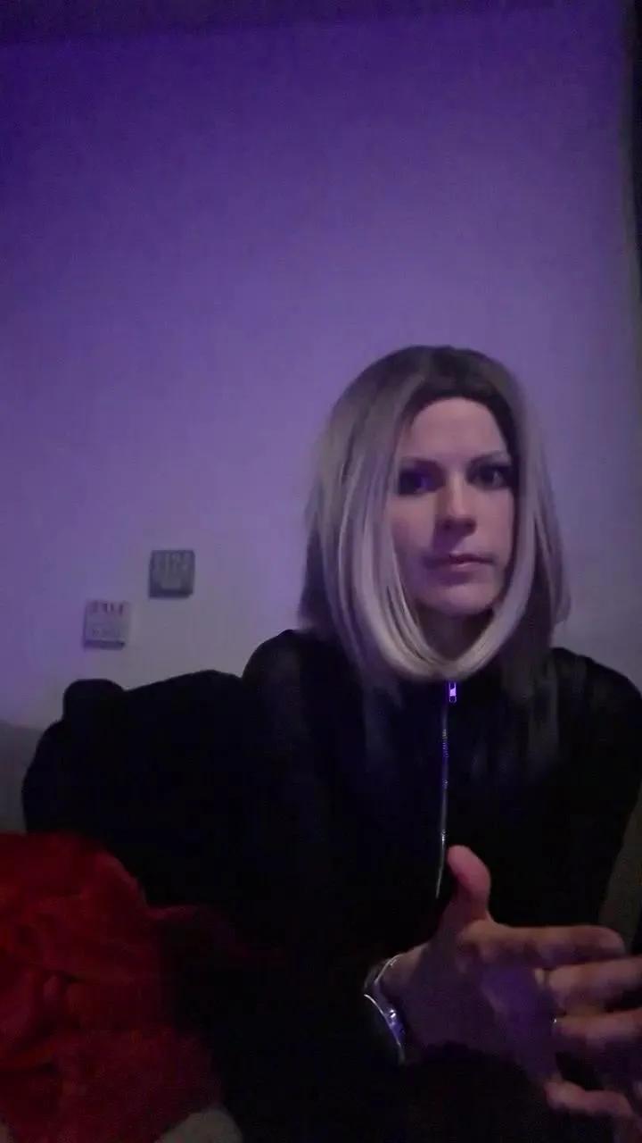 BeautyfulCrazy —  #strapon #analtoys #threesome #C2C #AssToMouth #deepthroat #blowjob