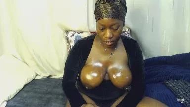 Bigbooty1231 on Cam4 