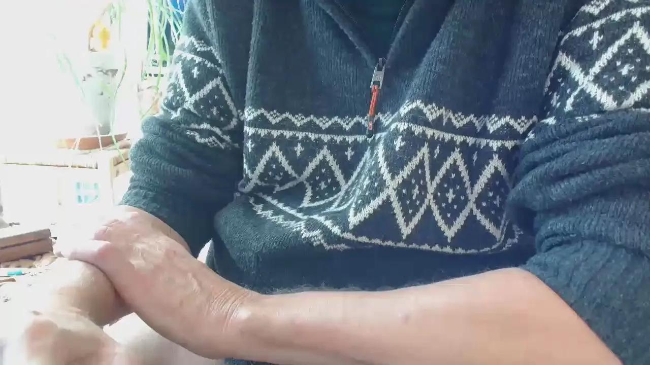 bluesky500 — Freechat on Cam4