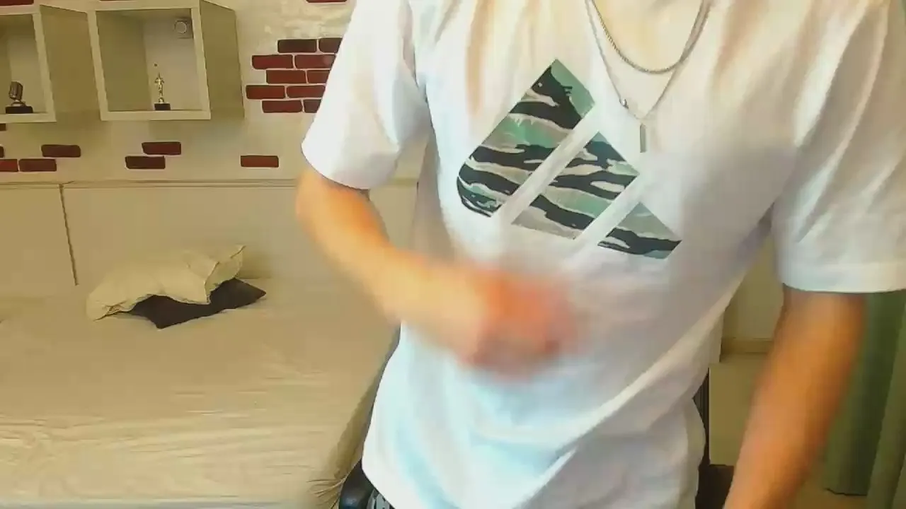 Offline BradyFlint on Cam4