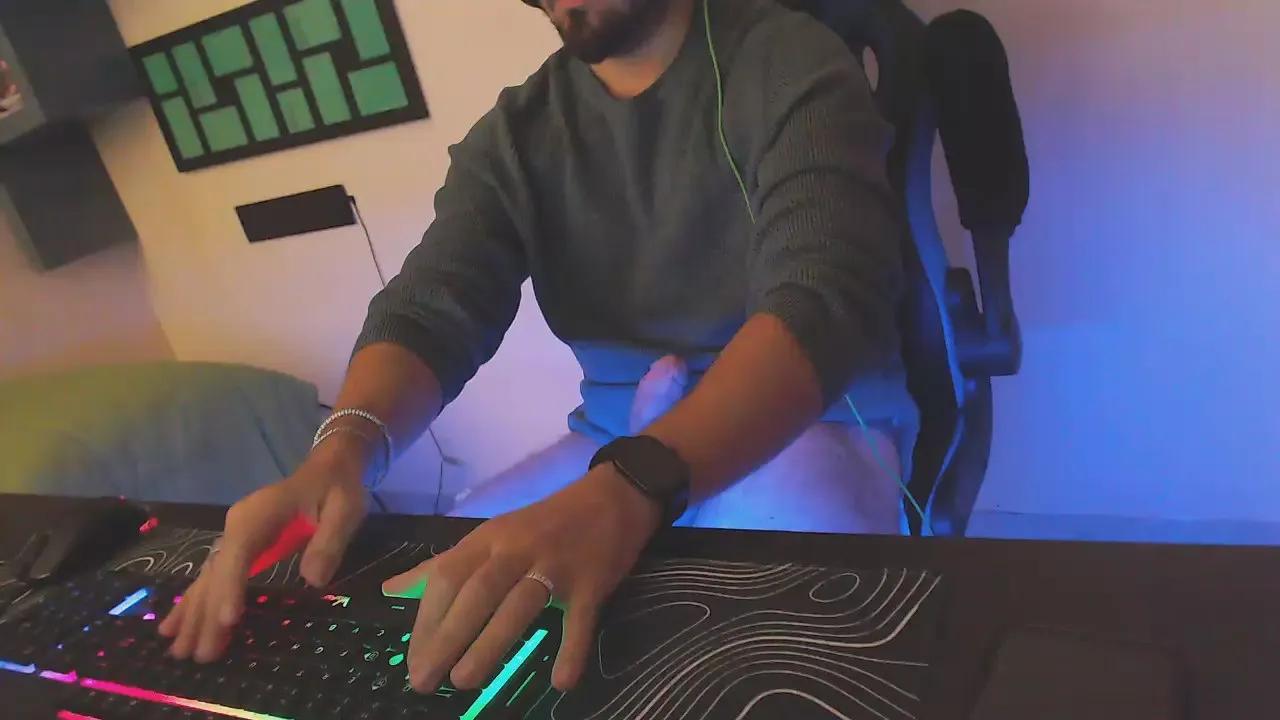 Bunny___Boyyy on Cam4 