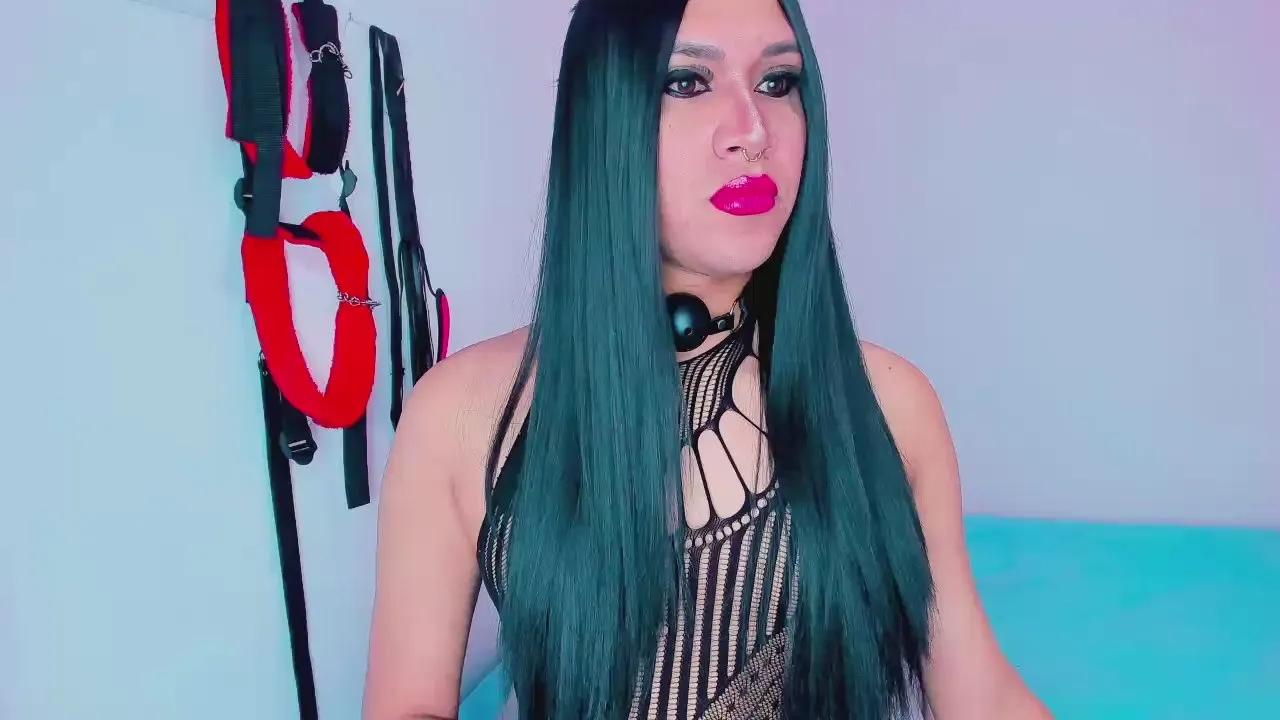 Candace_Queen —  #ass #anal #squirt #masturbation #milk #pee #bdsm