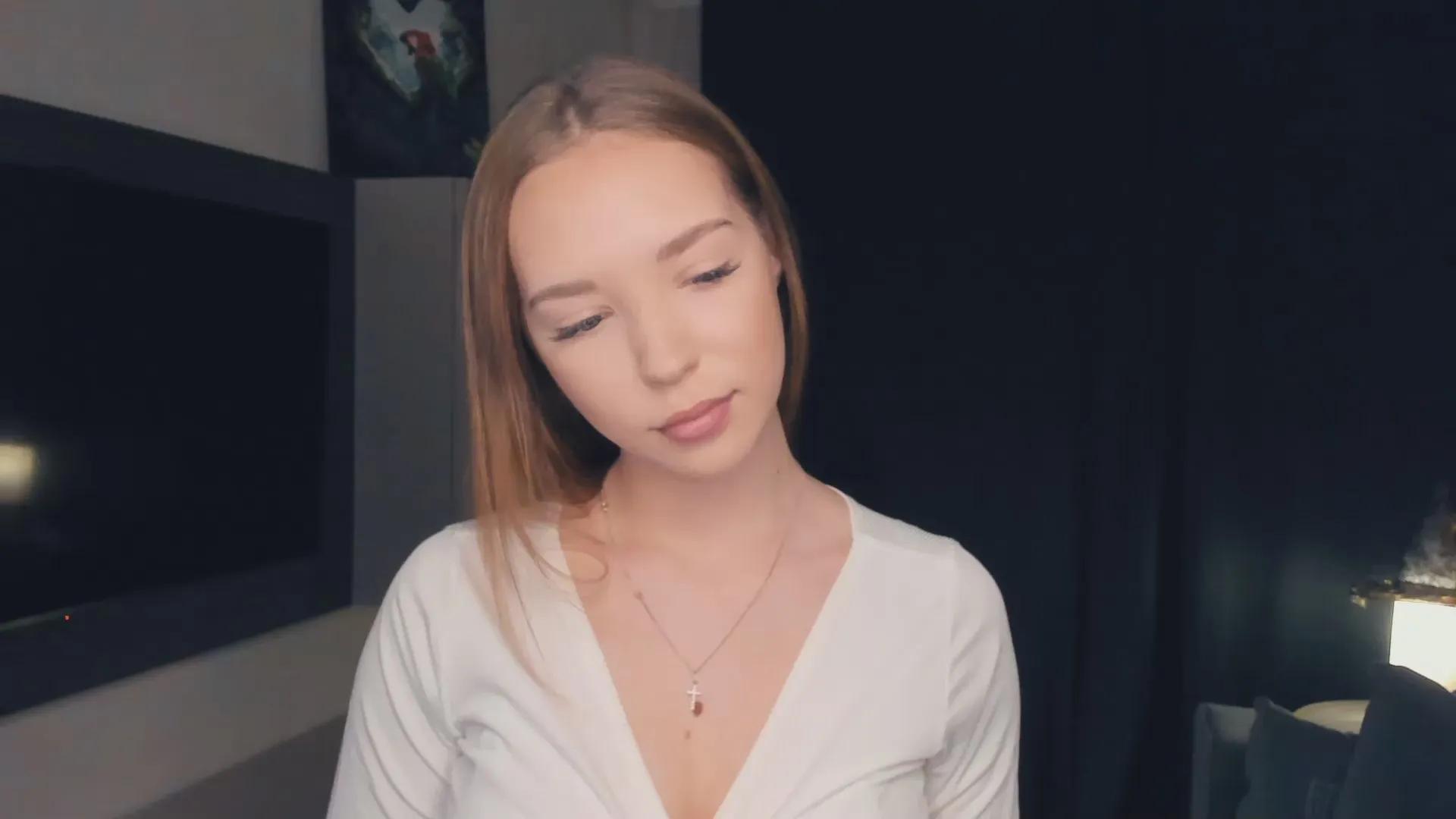 ChasityRewerts on Cam4