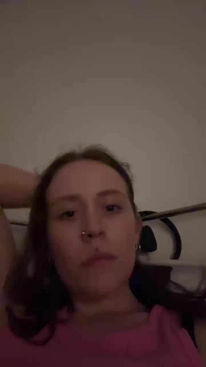 Chlomomilf — Freechat on Cam4