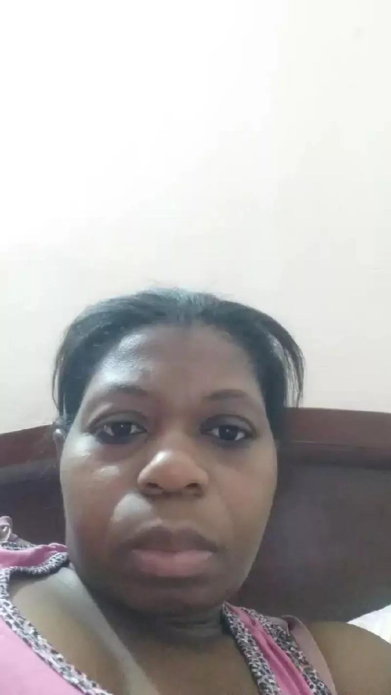 chocolatesexi3 on Cam4 