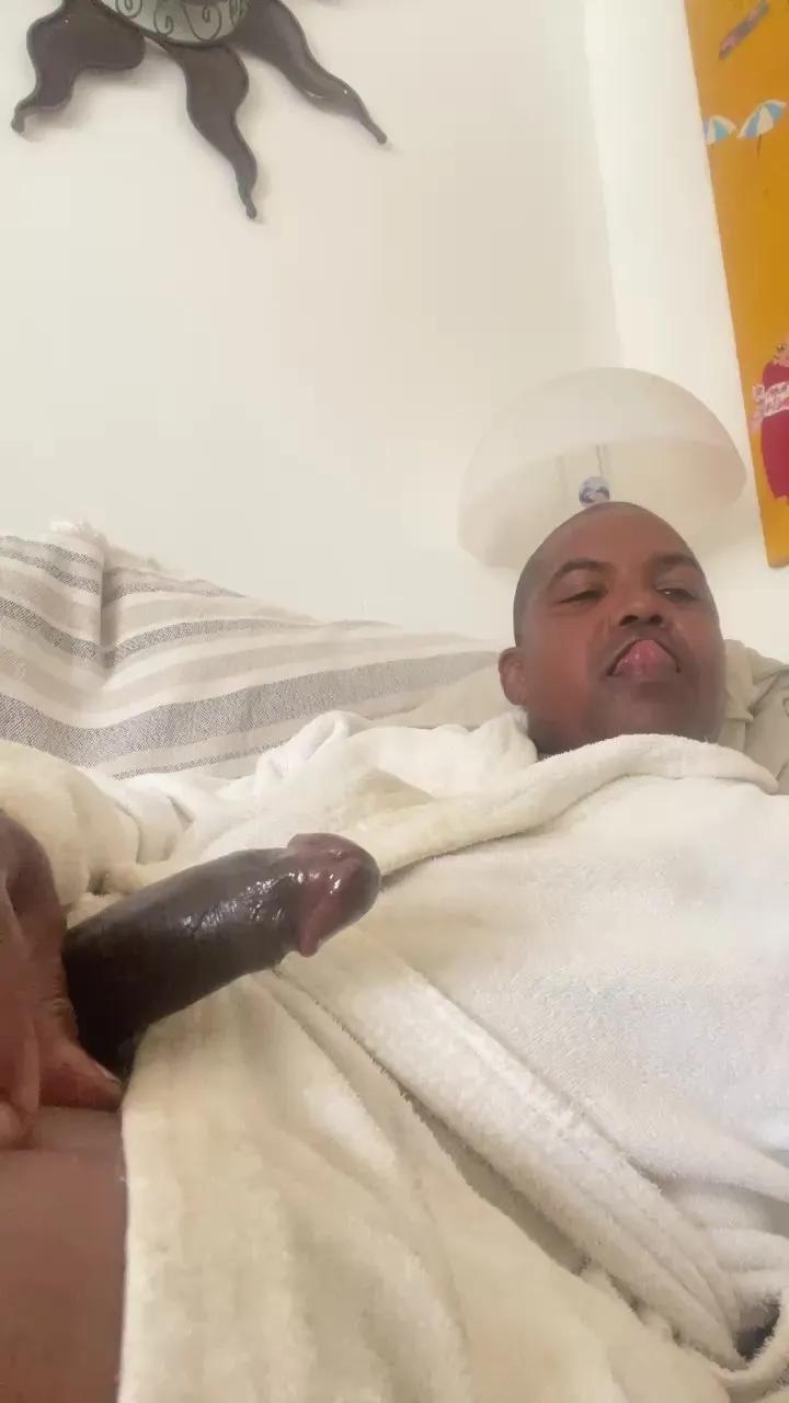 chocolatesis on Cam4 