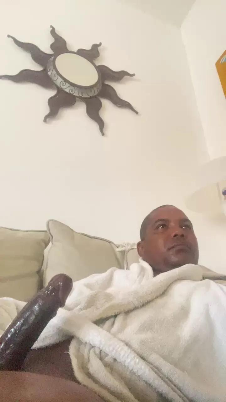 chocolatesis on Cam4 