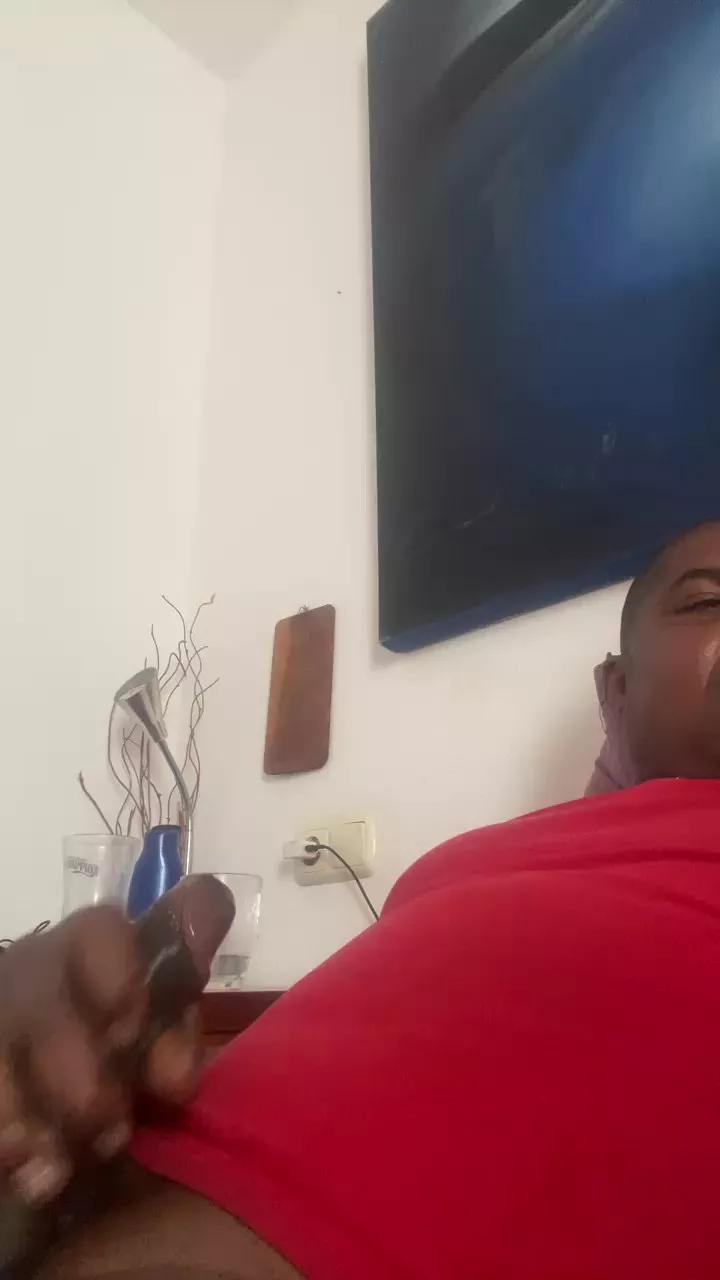 chocolatesis on Cam4 