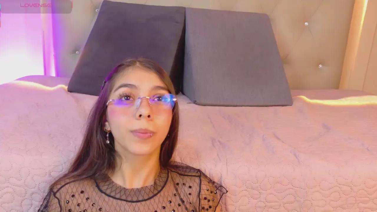 cristal_antoni —  #deepthroat #cute #blowjob