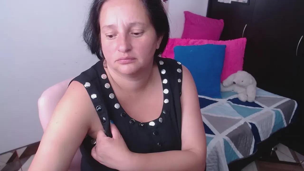 cristaljonnes_ —  #spanking #C2C #armpits #masturbation #squirt #blowjob #pussy