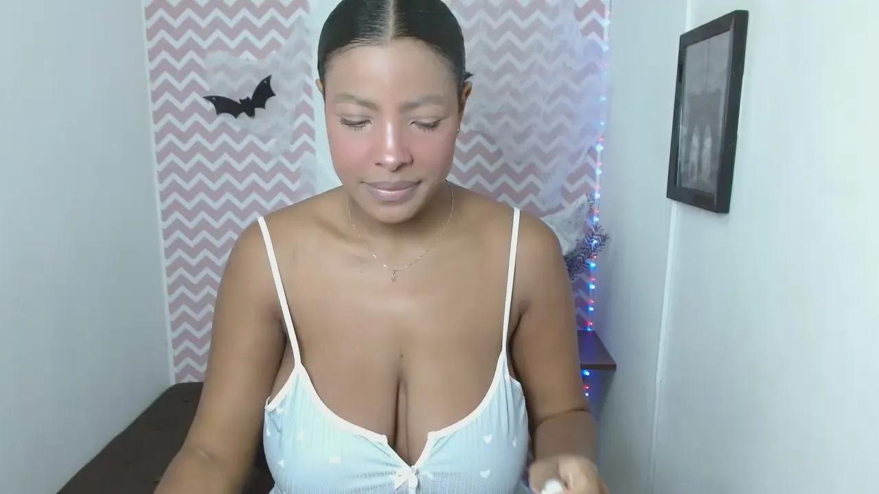 Dayanacarson on Cam4 