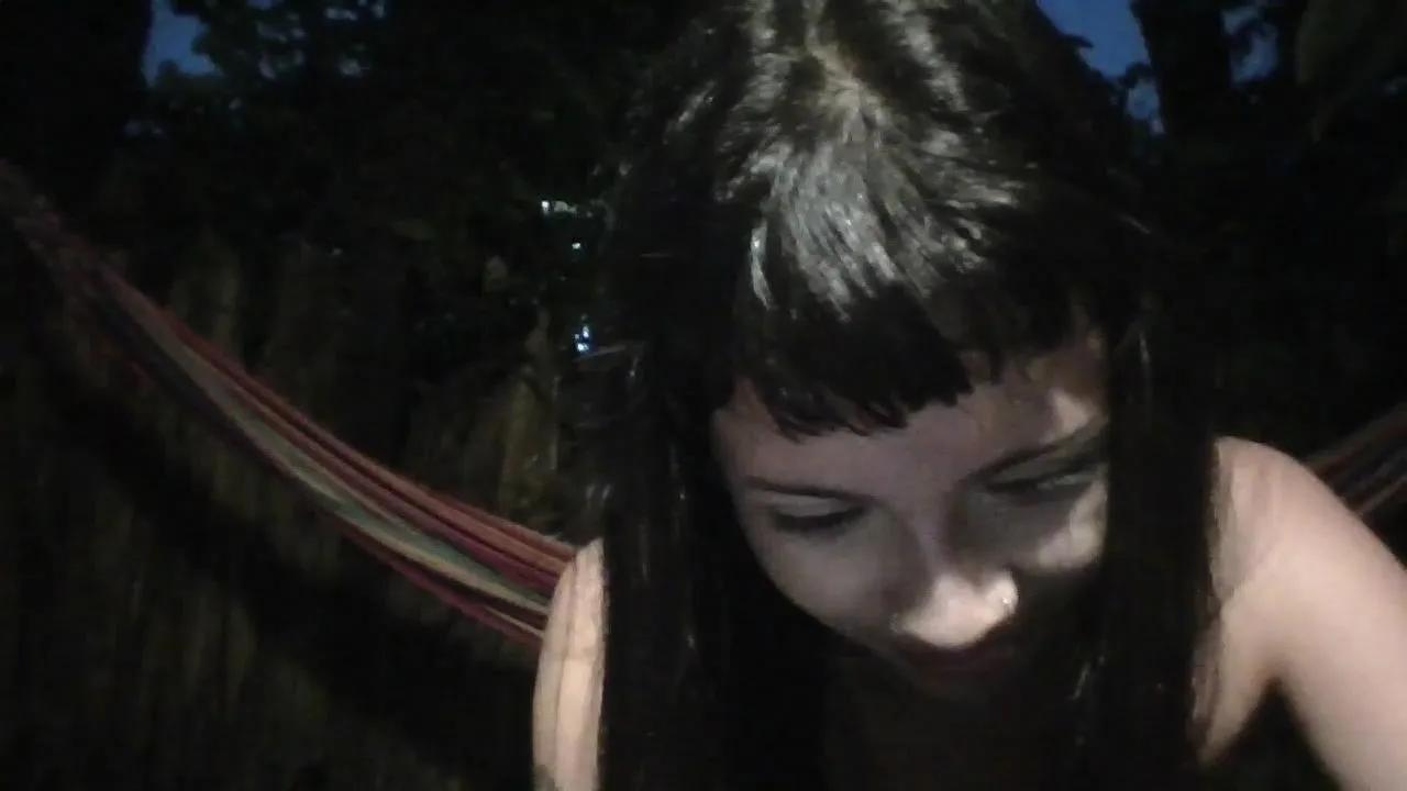 Doll_dollys_ on Cam4 