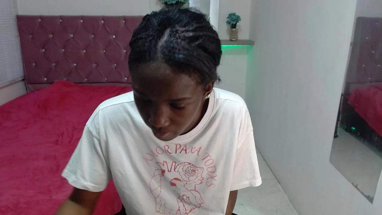 emyfuckhard — Freechat on Cam4