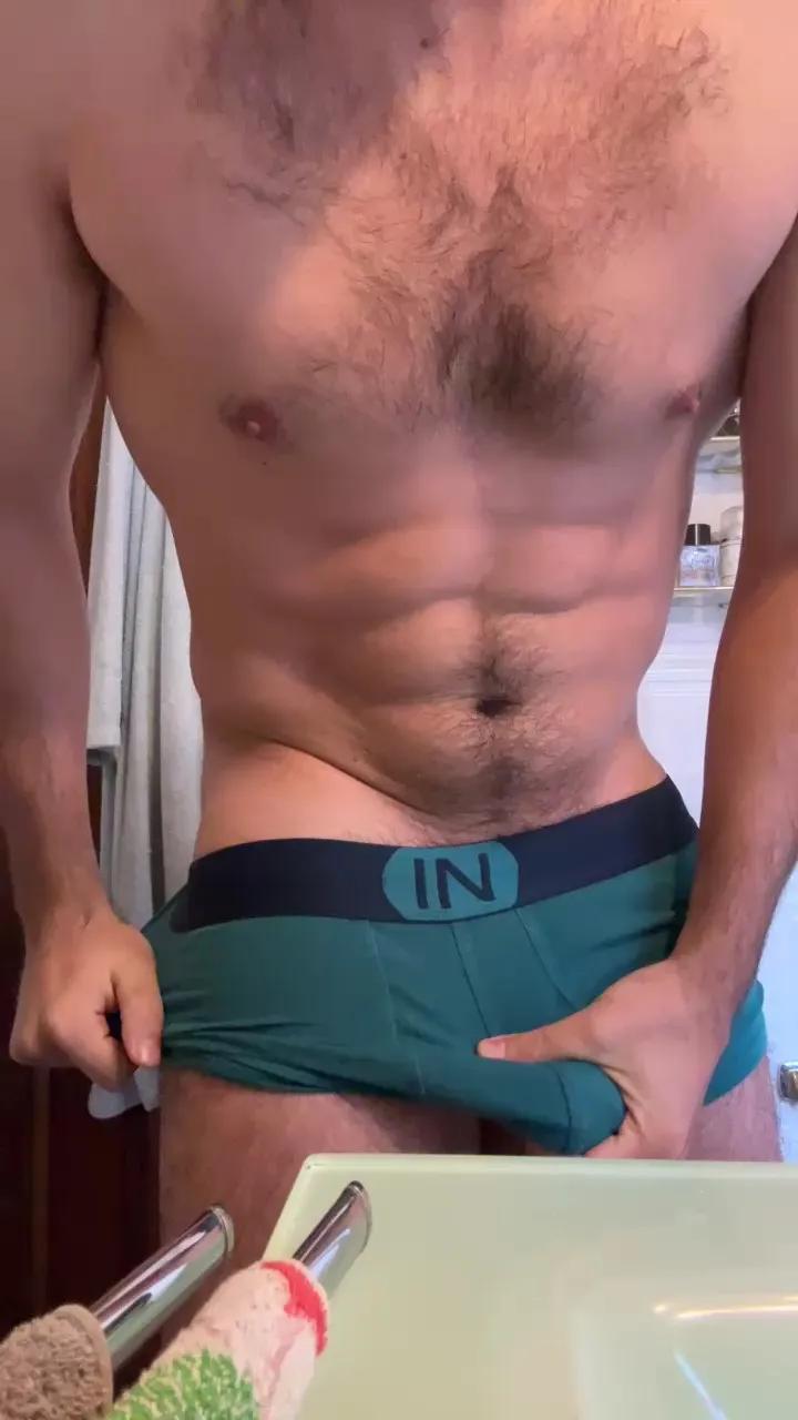 Enygmaboy — Freechat on Cam4