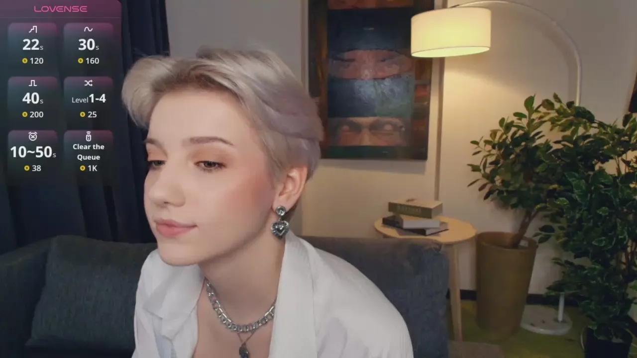 FalineBoggus —  #striptease #swinging #squirt #masturbation #deepthroat #fisting #feet