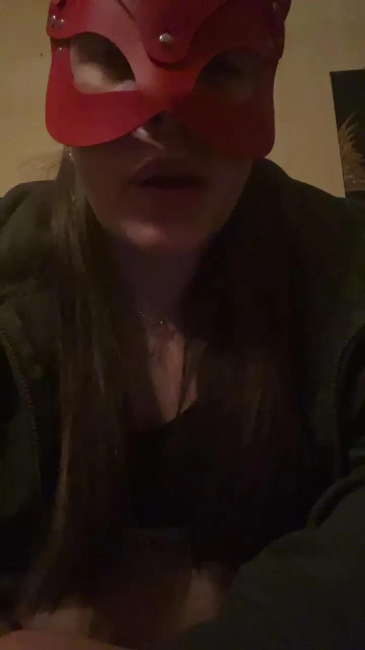 Ginny2003 — #feet #bdsm #lesbian #pornstar #amateur