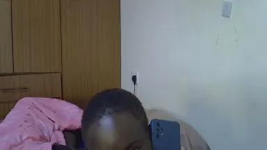 gorgeous_maya on Cam4 