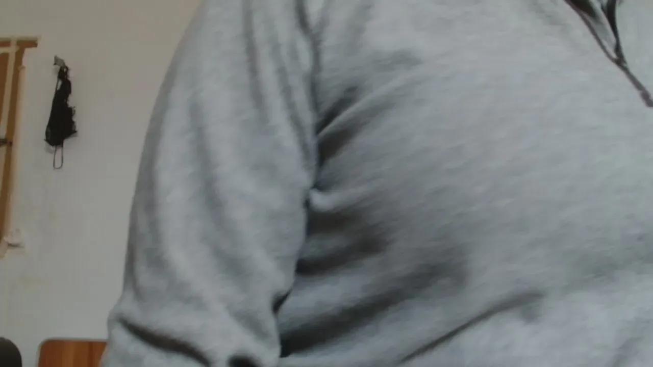 HAIRYPUSSYLIPS —  #anal #pee #milf #C2C