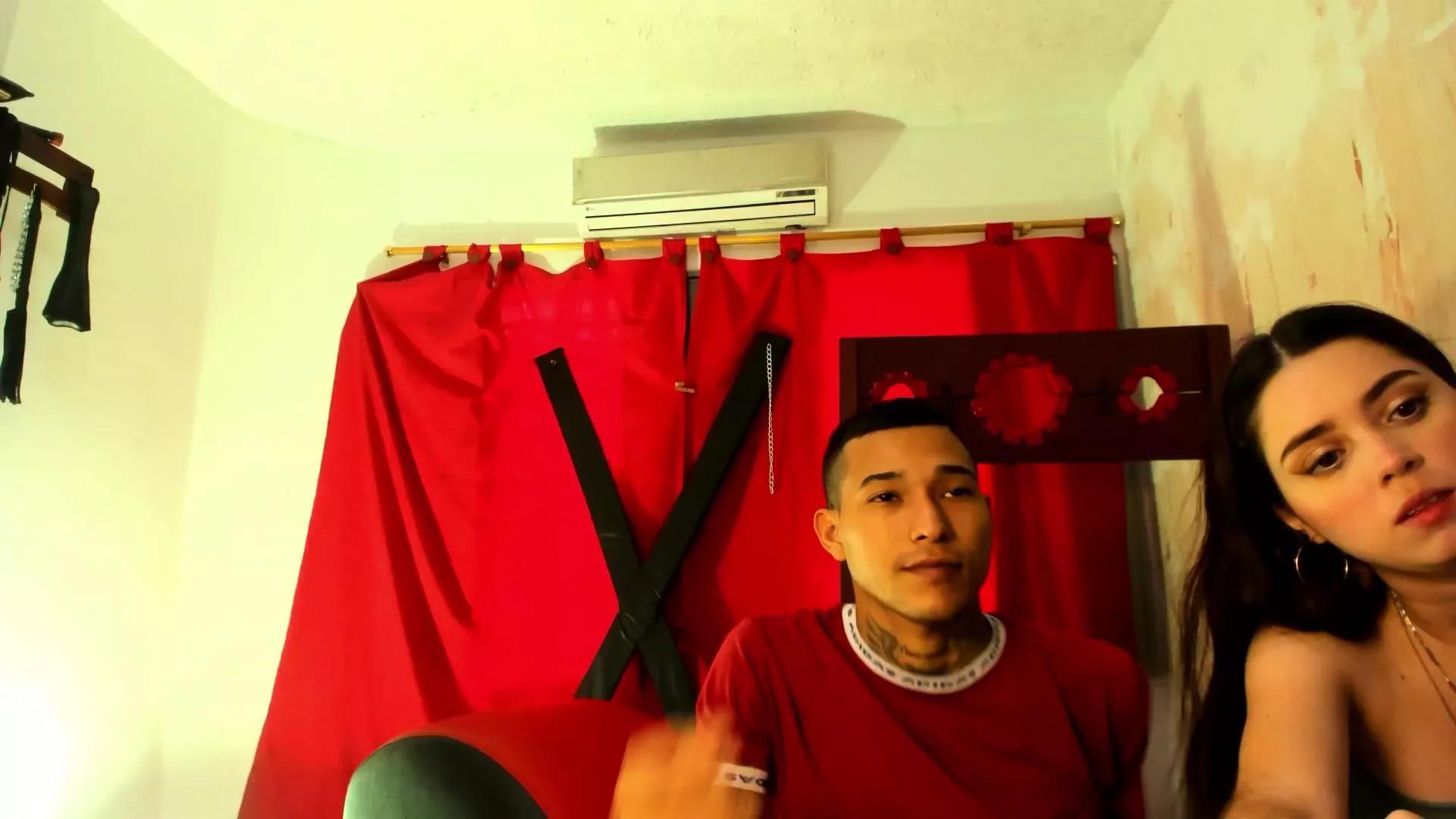 Hana_and_Zeta on Cam4 