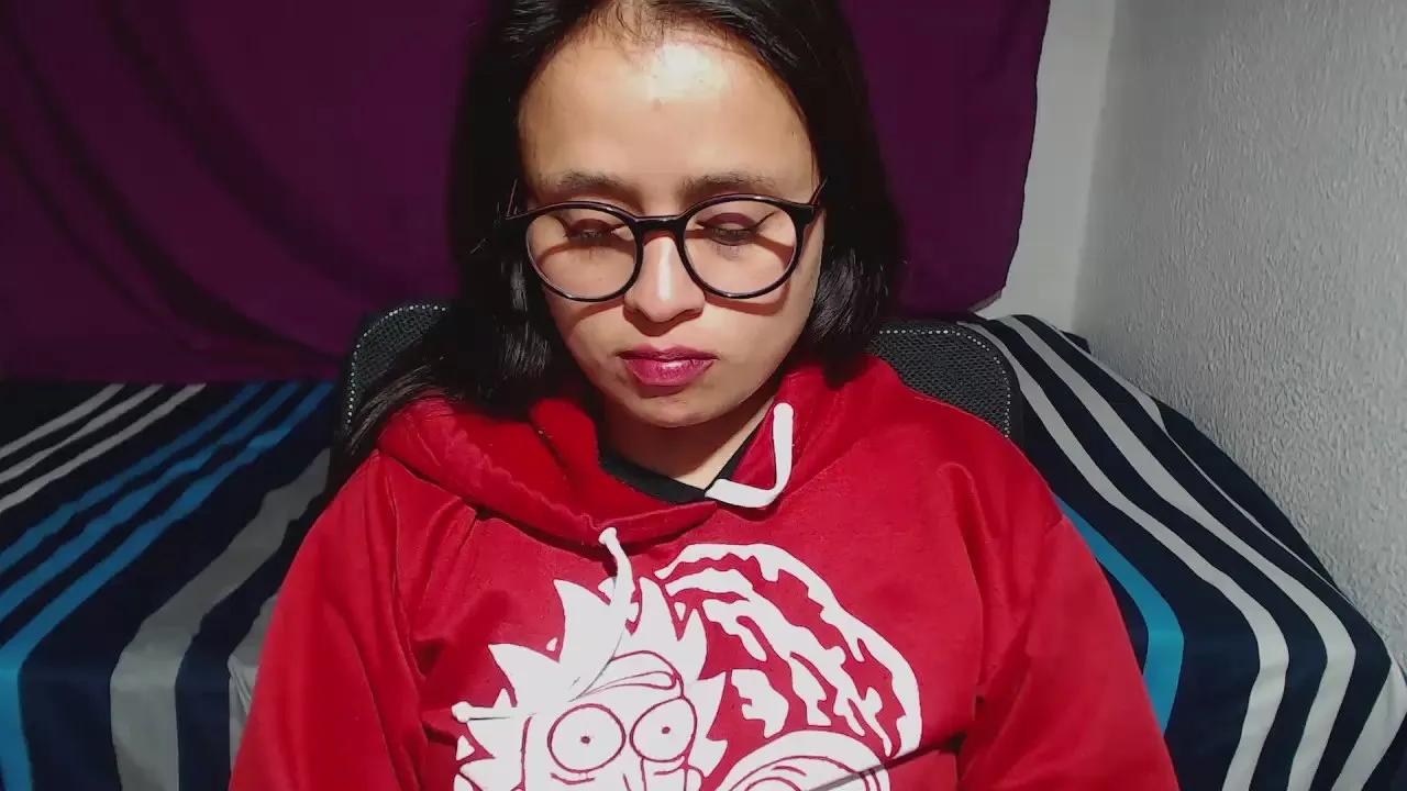 hidden_passion1 on Cam4 