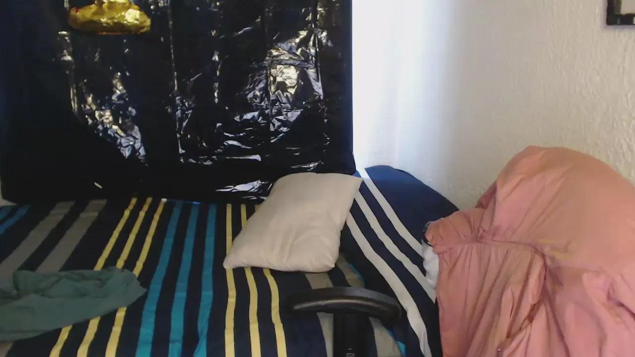 hidden_passion1 on Cam4