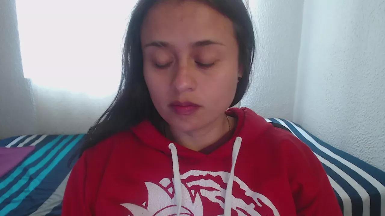 hidden_passion1 on Cam4 