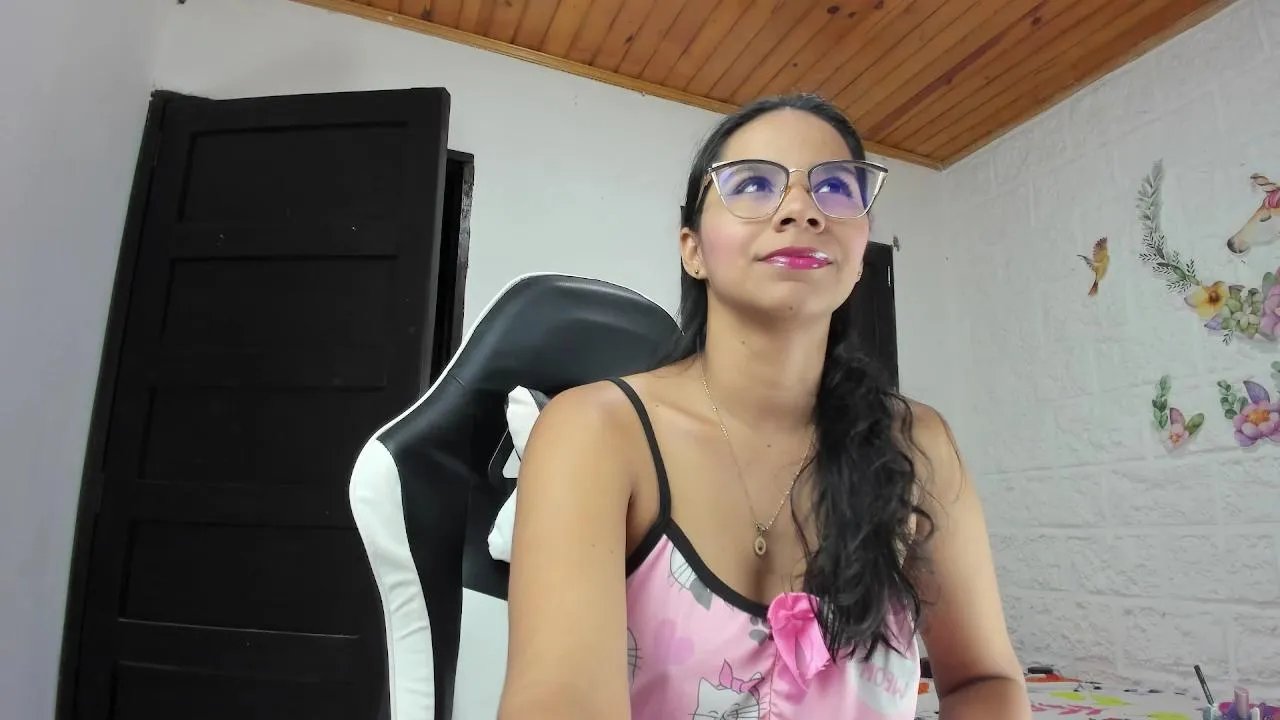 hoffman_alisson on Cam4 