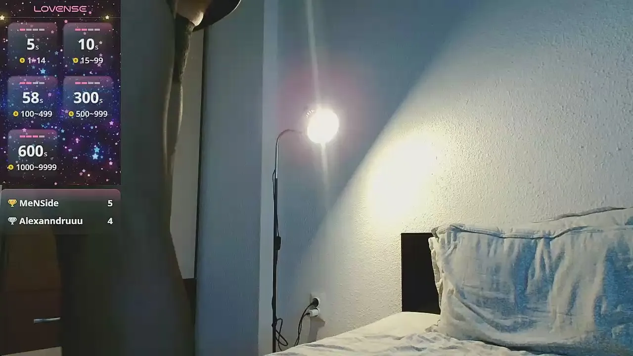 Offline HotSpicyMiss on Cam4