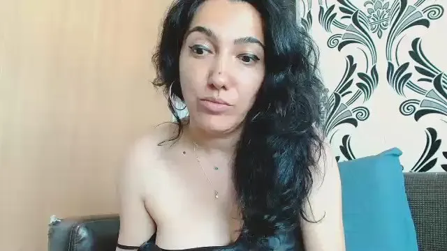 Offline HotSpicyMiss on Cam4