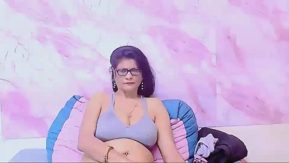 IndianAllure on Cam4 