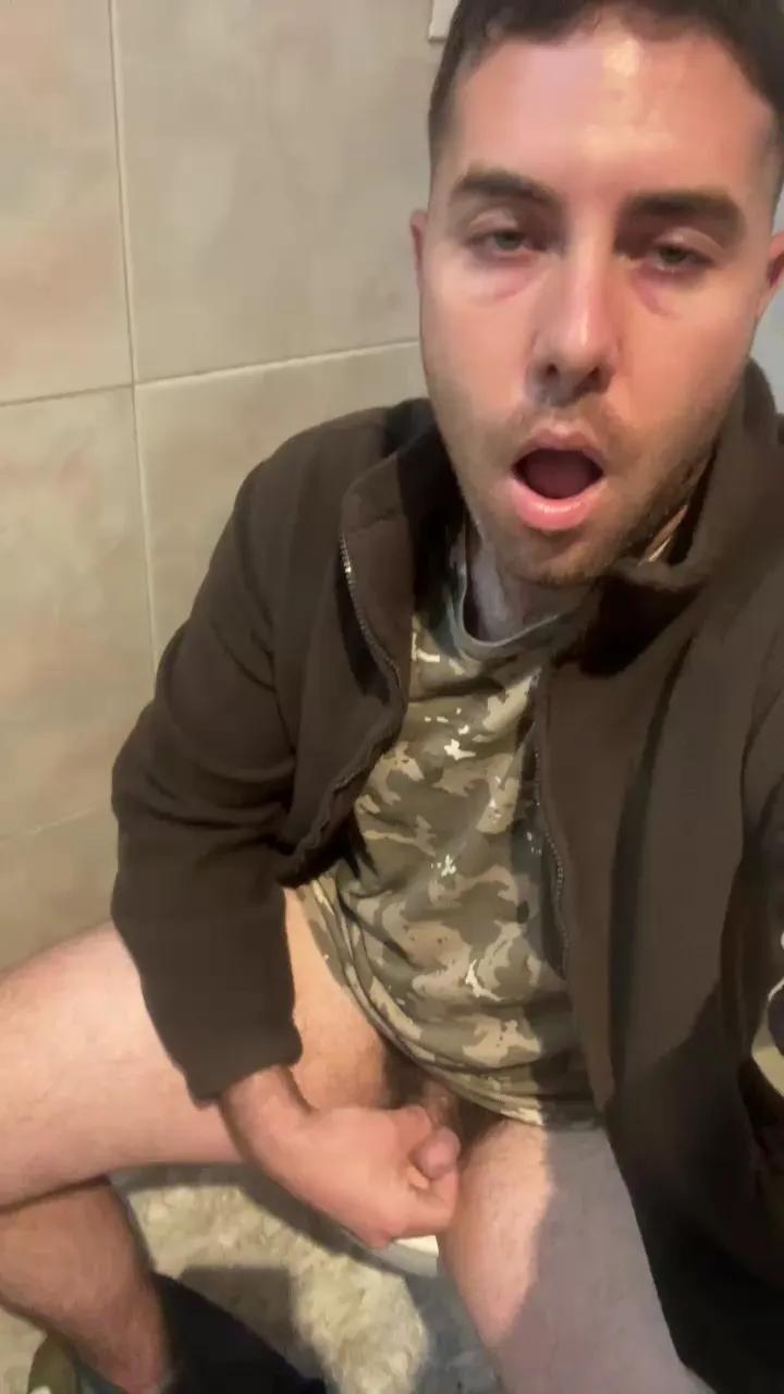 Irl2012 — Freechat on Cam4