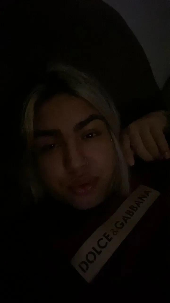 Juju6999 — #pornstar #amateur #bdsm #lesbian #threesome #feet #cosplay