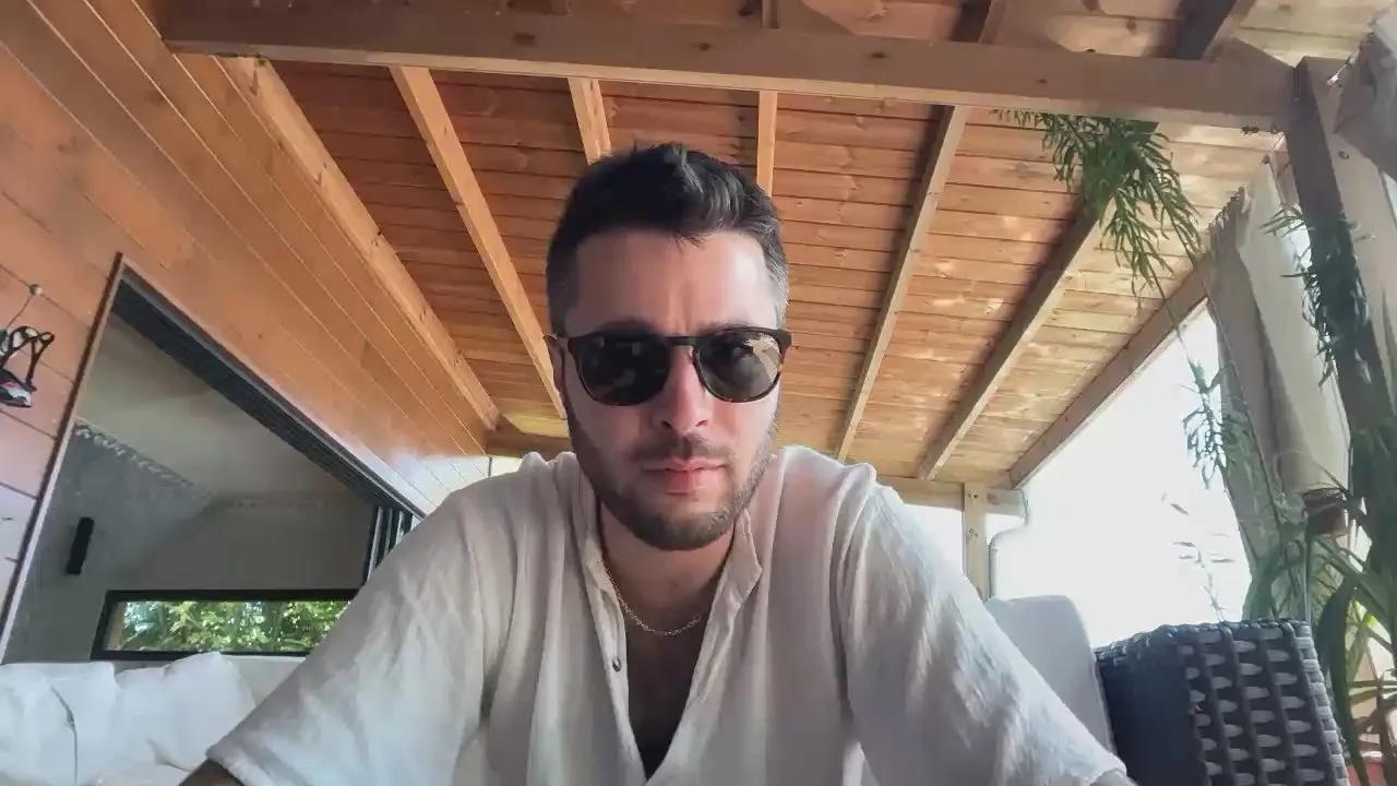 jules_demastre —  #masturbation #analtoys #gamer #cum #anal