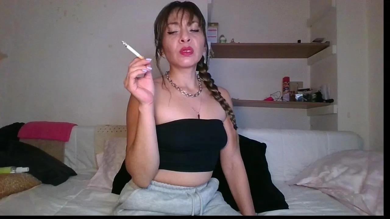 Karolinareaper on Cam4