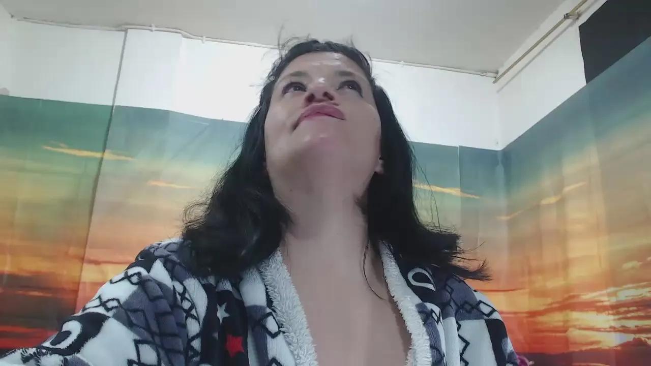 Kimmysander1 on Cam4 