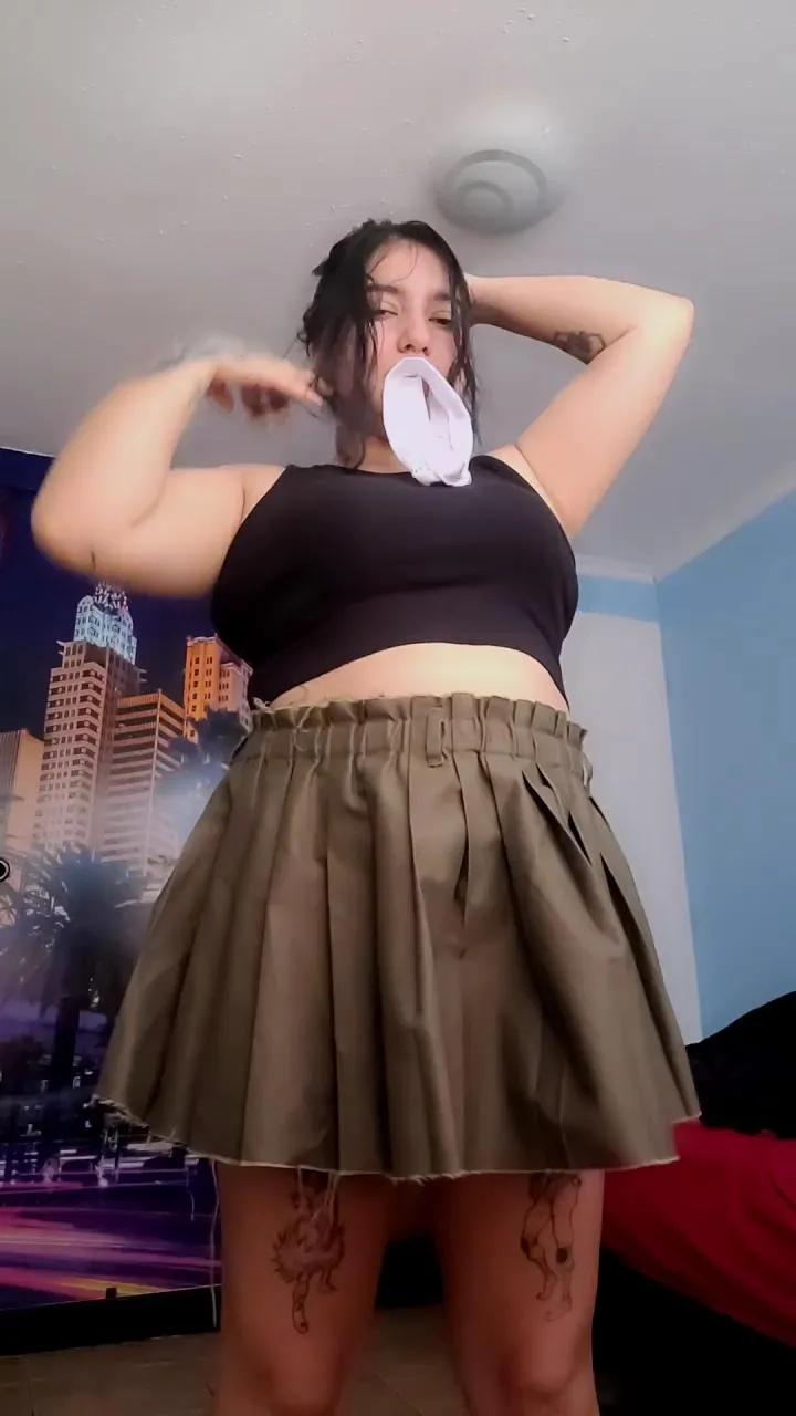 KreepyH0e_ — Freechat on Cam4