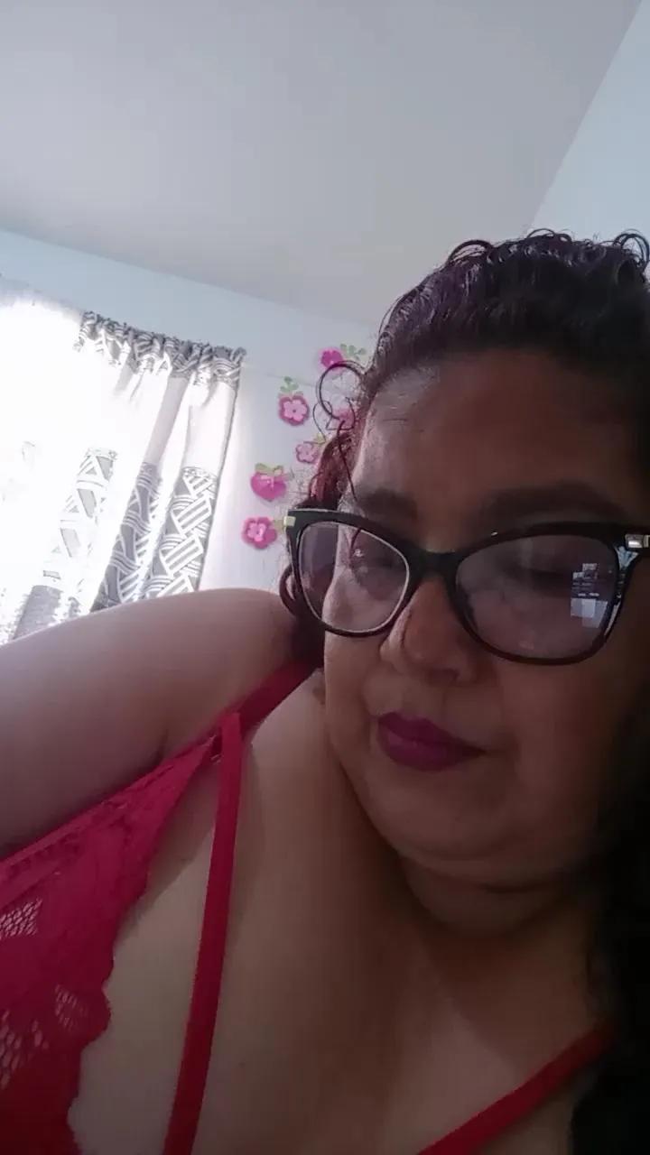 Ladytropical1 — Freechat on Cam4