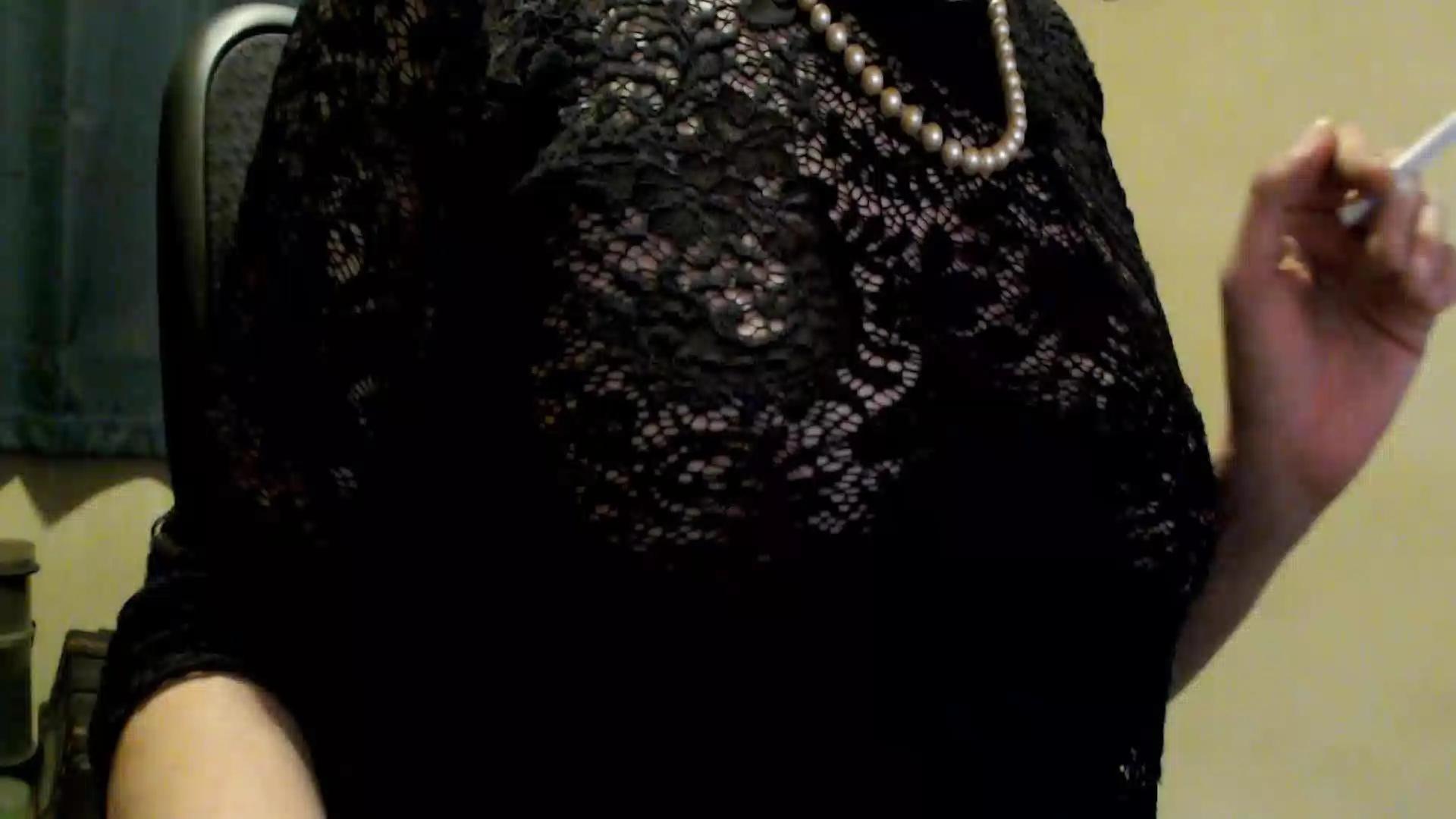 latinatetuda —  #LoveCocks #TitWorship #NipplePlay #Trans #cdmx #Pezones #Tetas