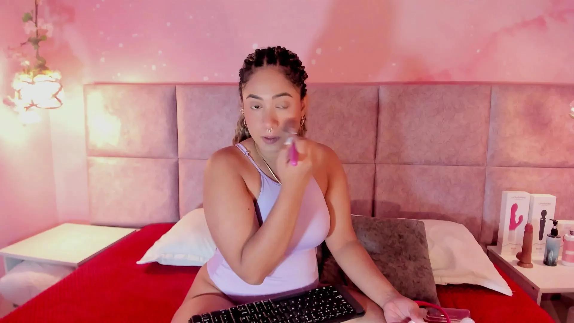 laurent_dupont —  #pussy #pee #cute #ass #blowjob #anal #bigass