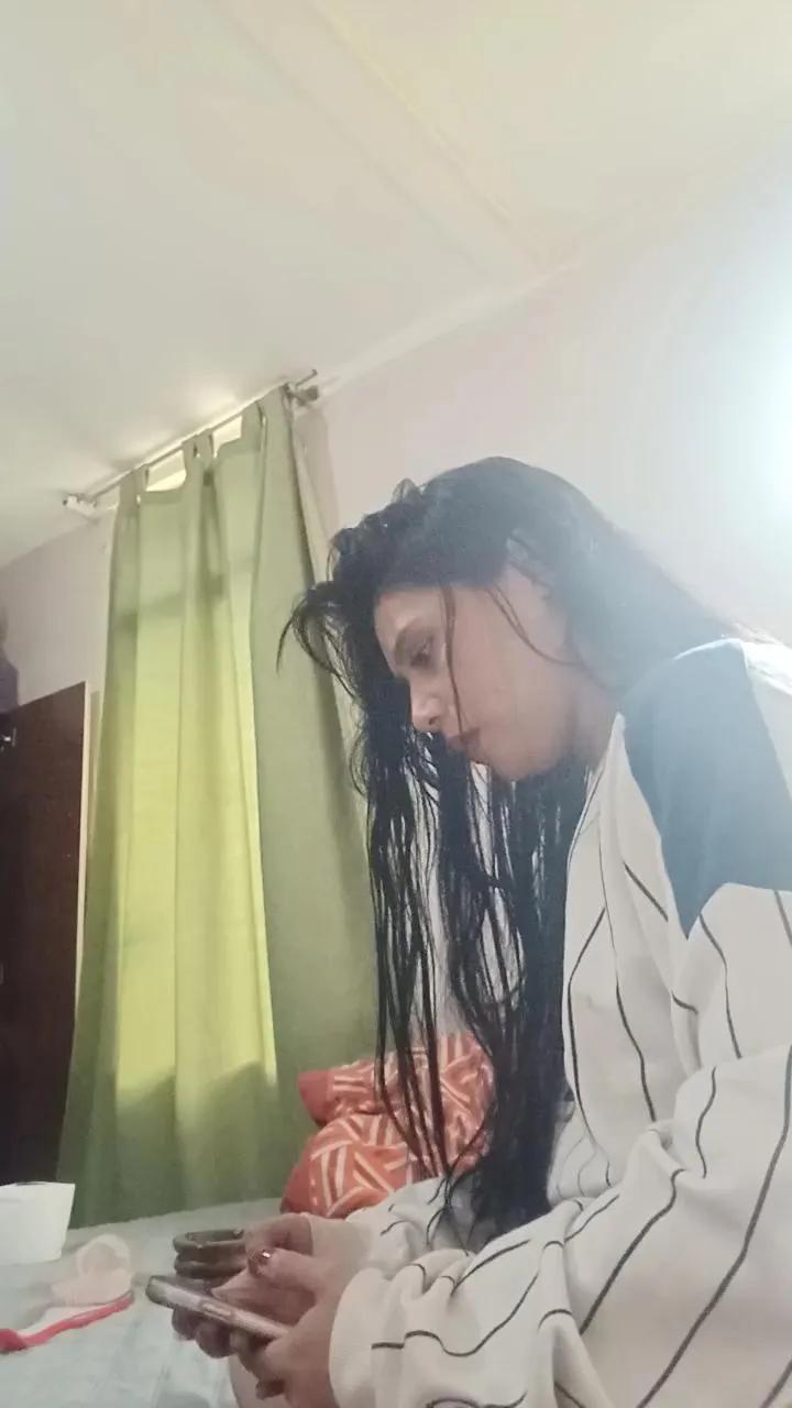 LilayBlue — Freechat on Cam4