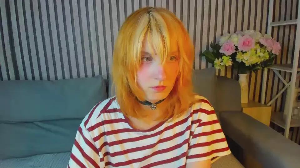 Little_Chips on Cam4 