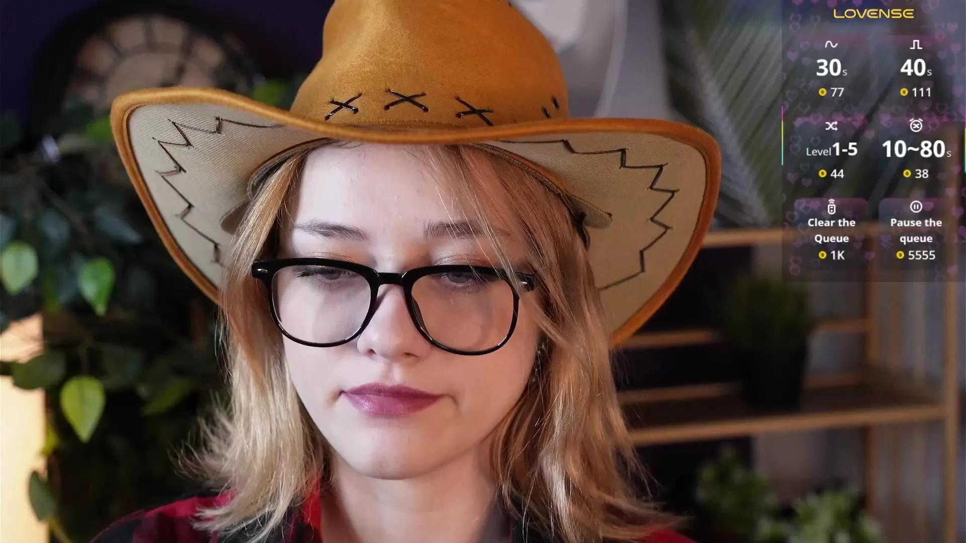 LottieSifontes on Cam4 