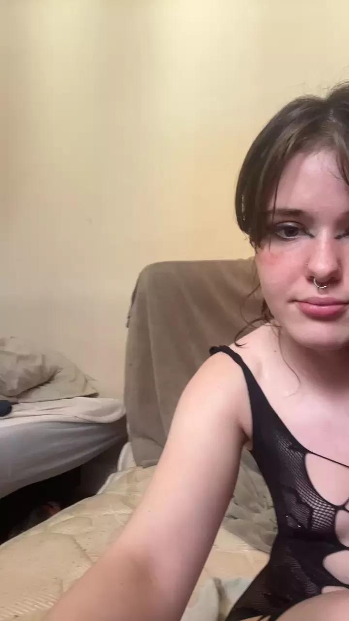 maarion_eladi1 on Cam4 