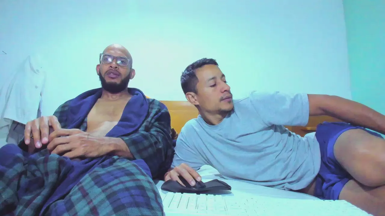 Offline maik_james on Cam4