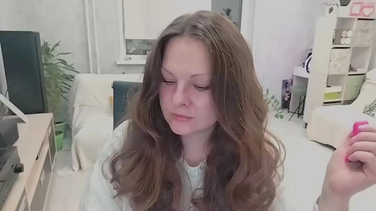 Marla_Singerrr —  #amateur #C2C #bigass #armpits #femdom #cute #feet