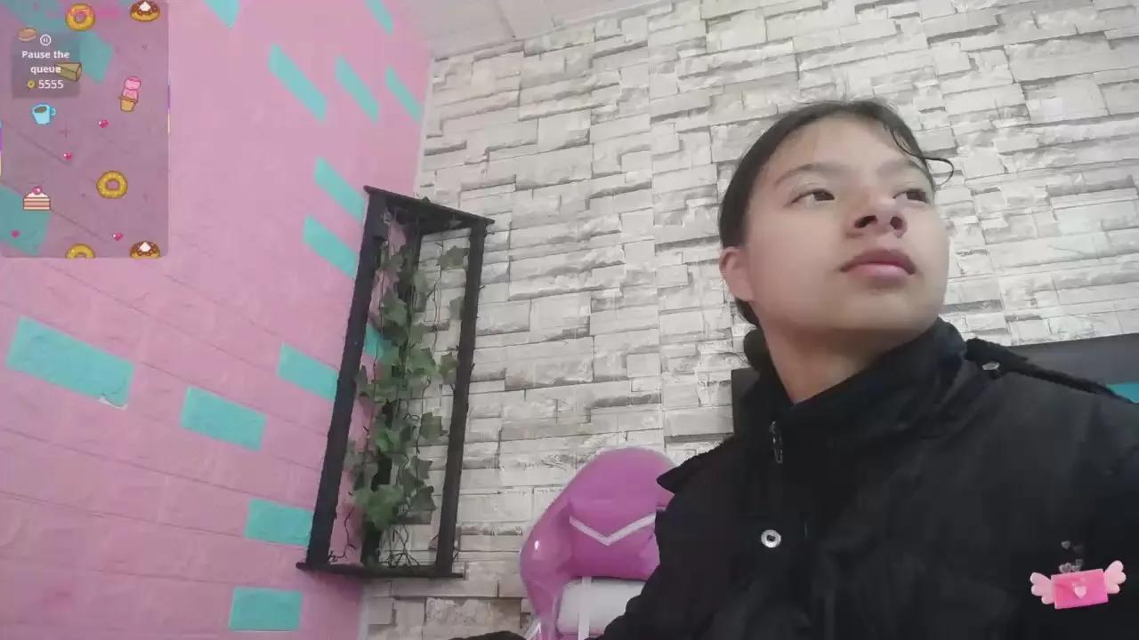 mayly_can —  #spanking #analtoys #squirt #C2C #fisting #pee #anal