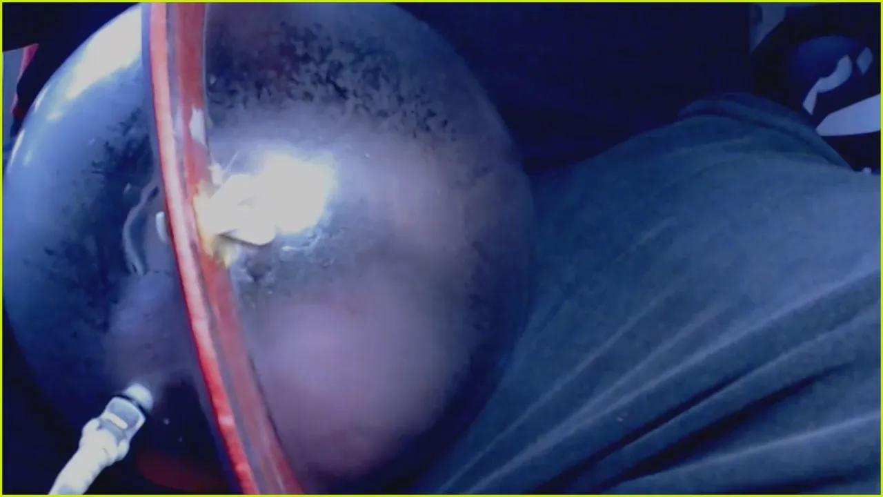 Melon_4_u —  #Monstertube #dicker_Schwanz #pumping #big_Balls