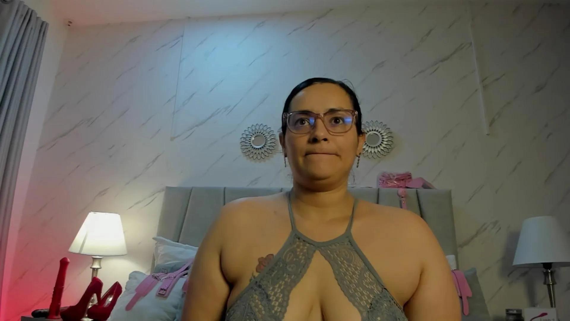 MichellMonet —  #bigass #analtoys #AssToMouth #pee #anal #spanking #bdsm