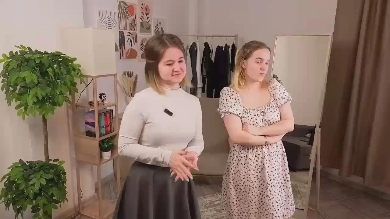 MozelleCasassa on Cam4