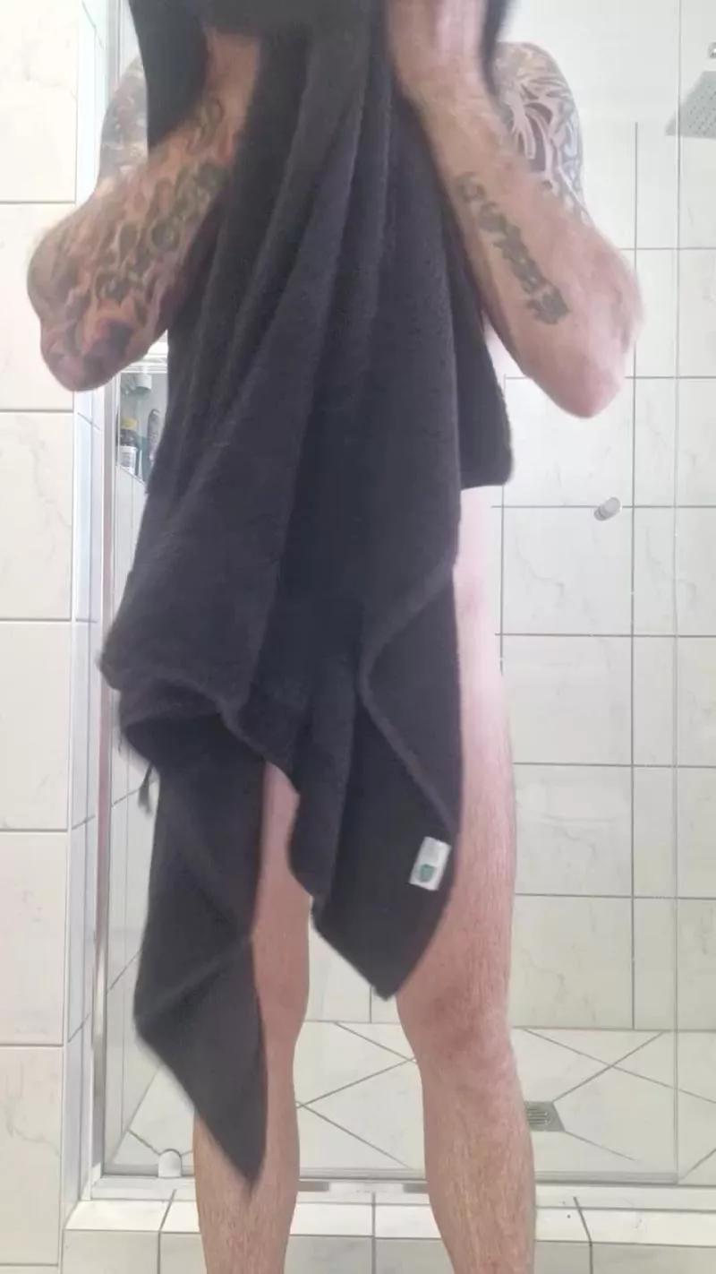 Mrrightnow881 on Cam4 